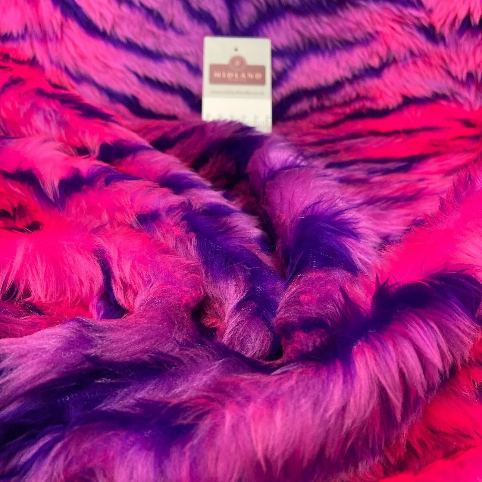 Animal Faux Fur 20mm Soft Pile ideal for clothing, throws 58" Wide Mtex MT932