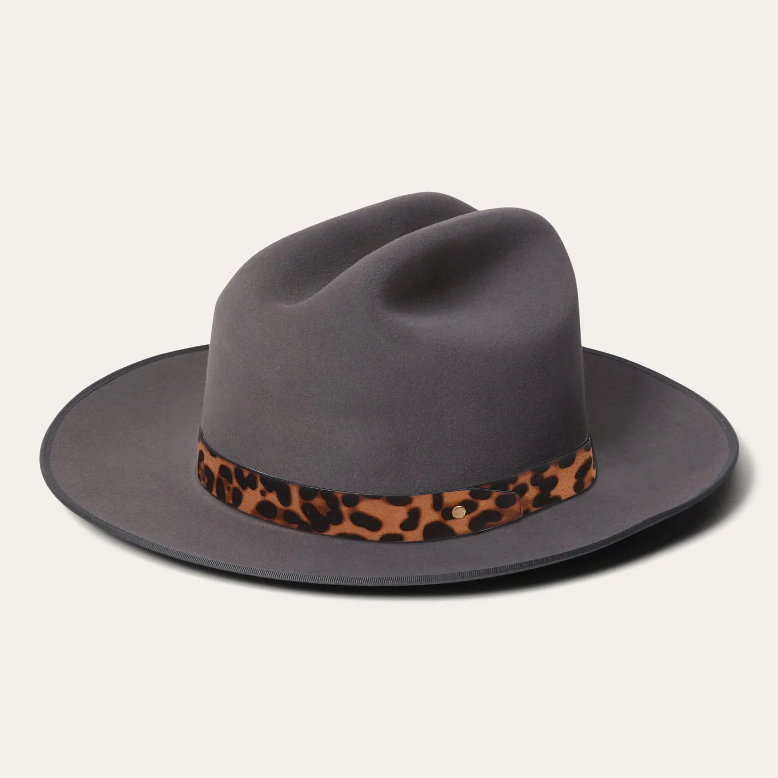 Classic Gray Felt Fedora with Chic Leopard Print Ribbon