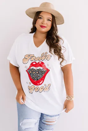 Feelin' Good Boyfriend Tee In White Curves