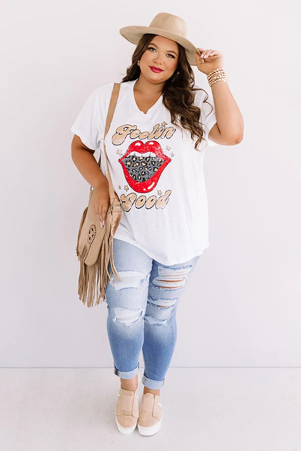 Feelin' Good Boyfriend Tee In White Curves