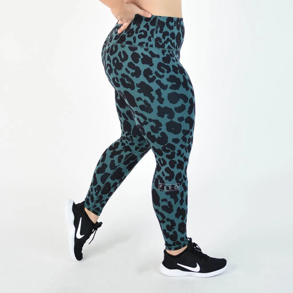 FLEO El Toro 25" Mediterranean Leopard x Maddy Forberg Leggings (Romey Free)