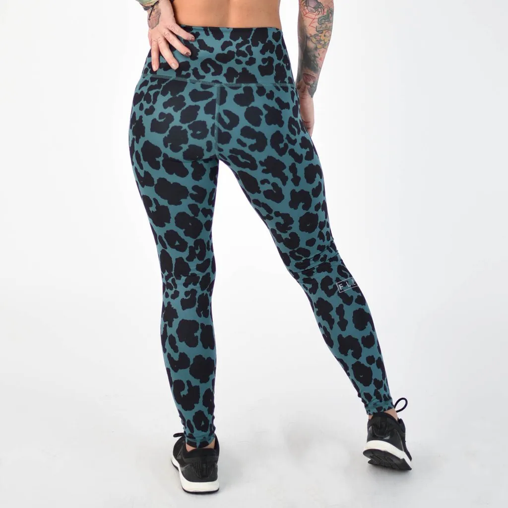 FLEO El Toro 25" Mediterranean Leopard x Maddy Forberg Leggings (Romey Free)