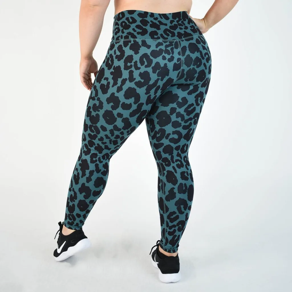 FLEO El Toro 25" Mediterranean Leopard x Maddy Forberg Leggings (Romey Free)