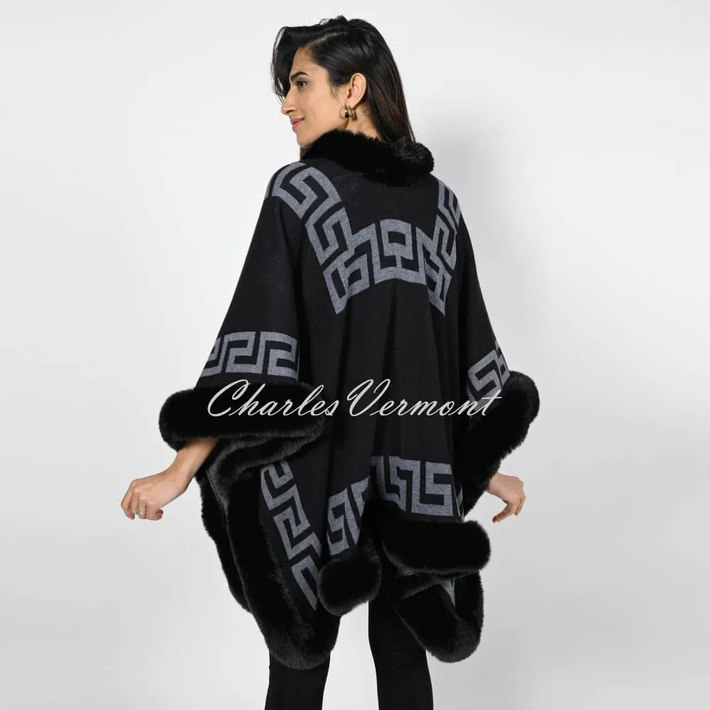 Frank Lyman Cape - Style 223446U