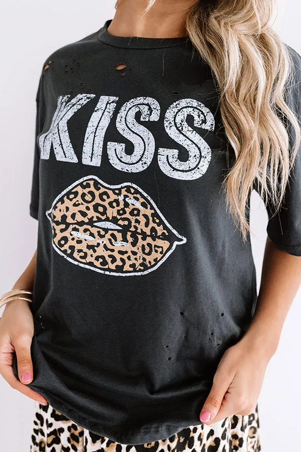 Leopard Kiss Distressed Tee In Black