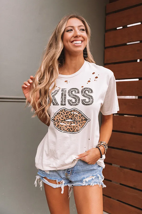 Leopard Kiss Distressed Tee In Stone