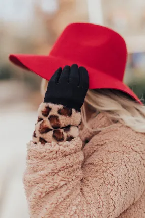 London Snowfall Smart Touch Leopard Gloves In Brown