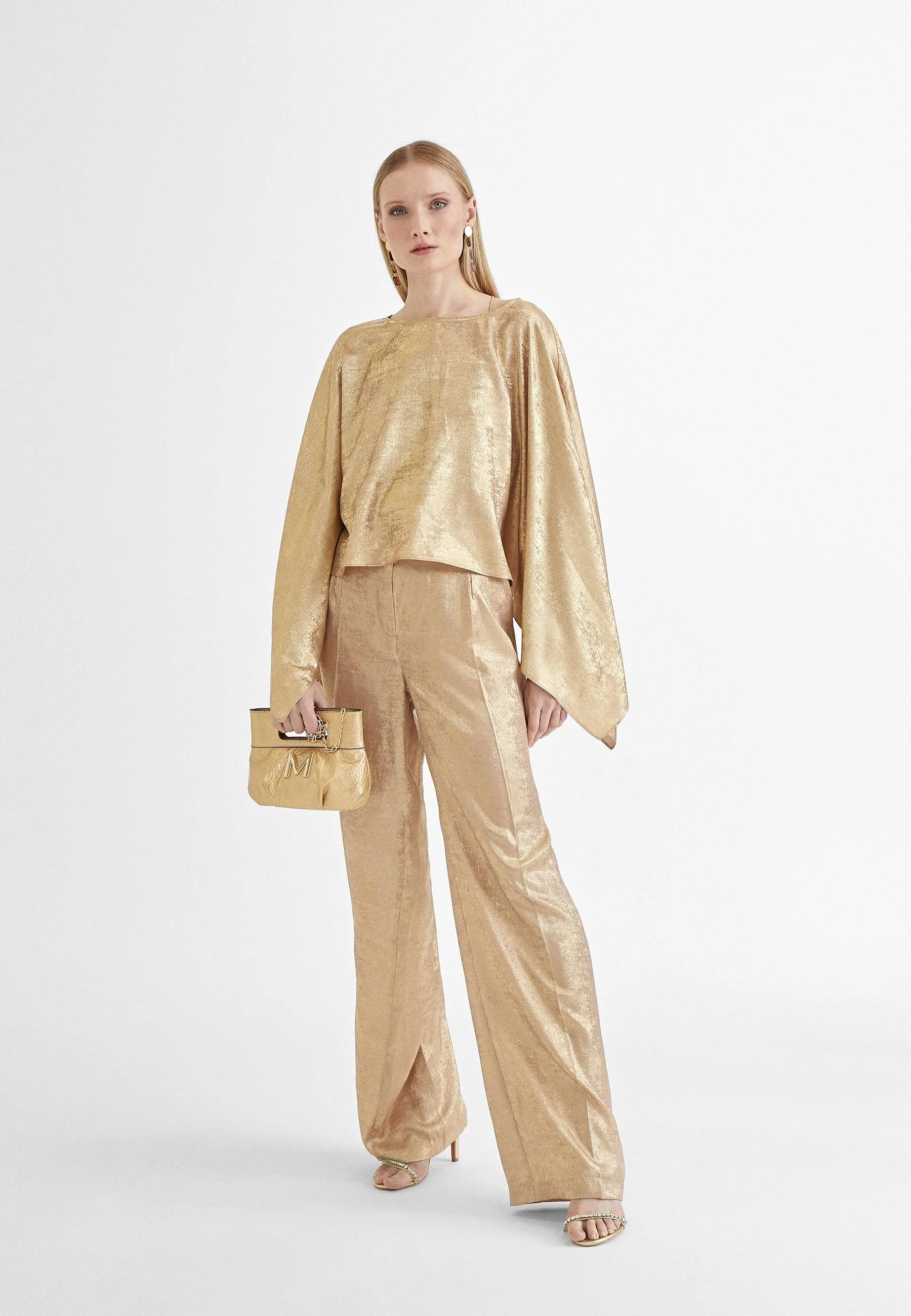 Short lurex cape