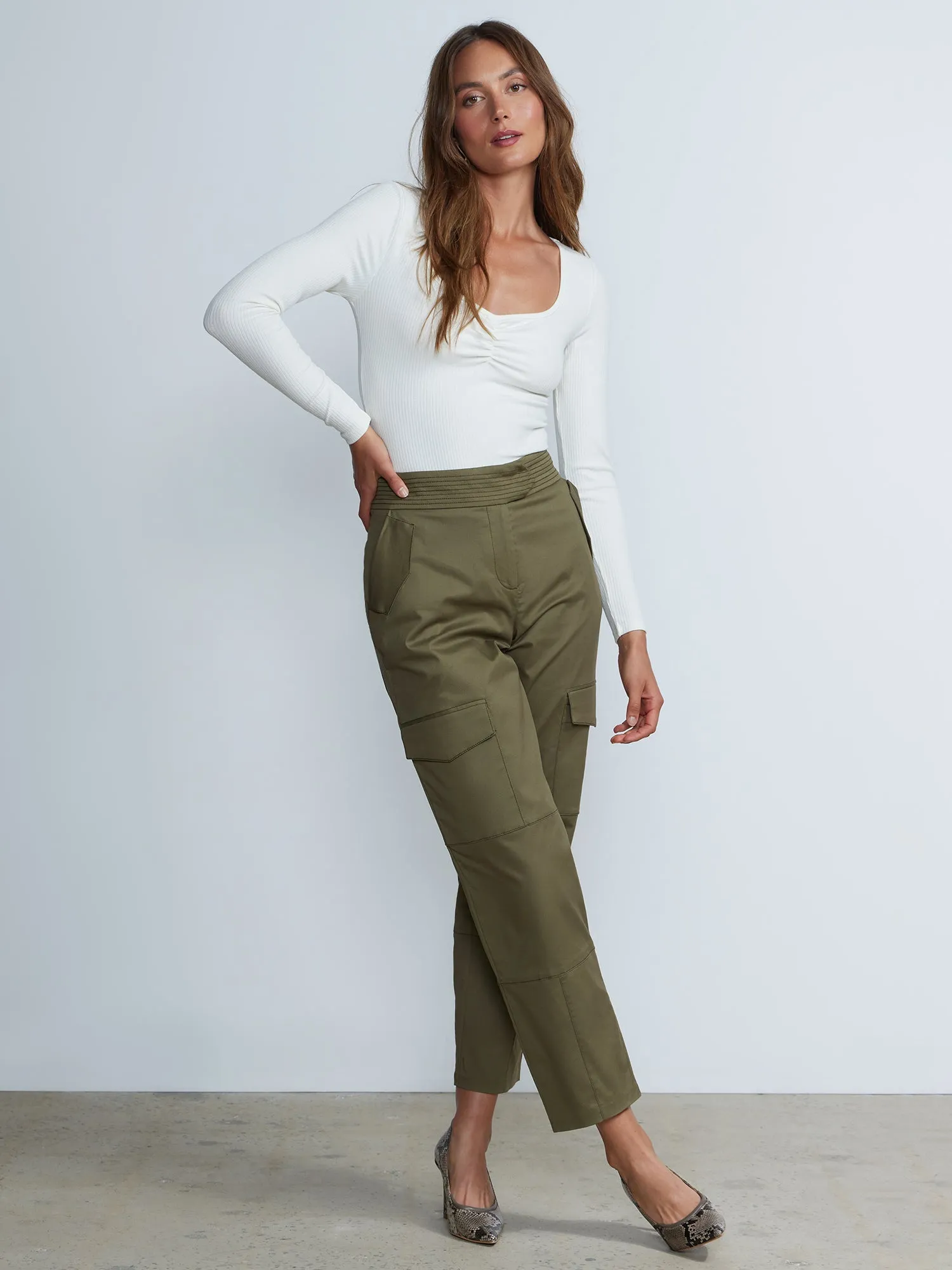 Straight Leg Textured Waist Cargo Pants