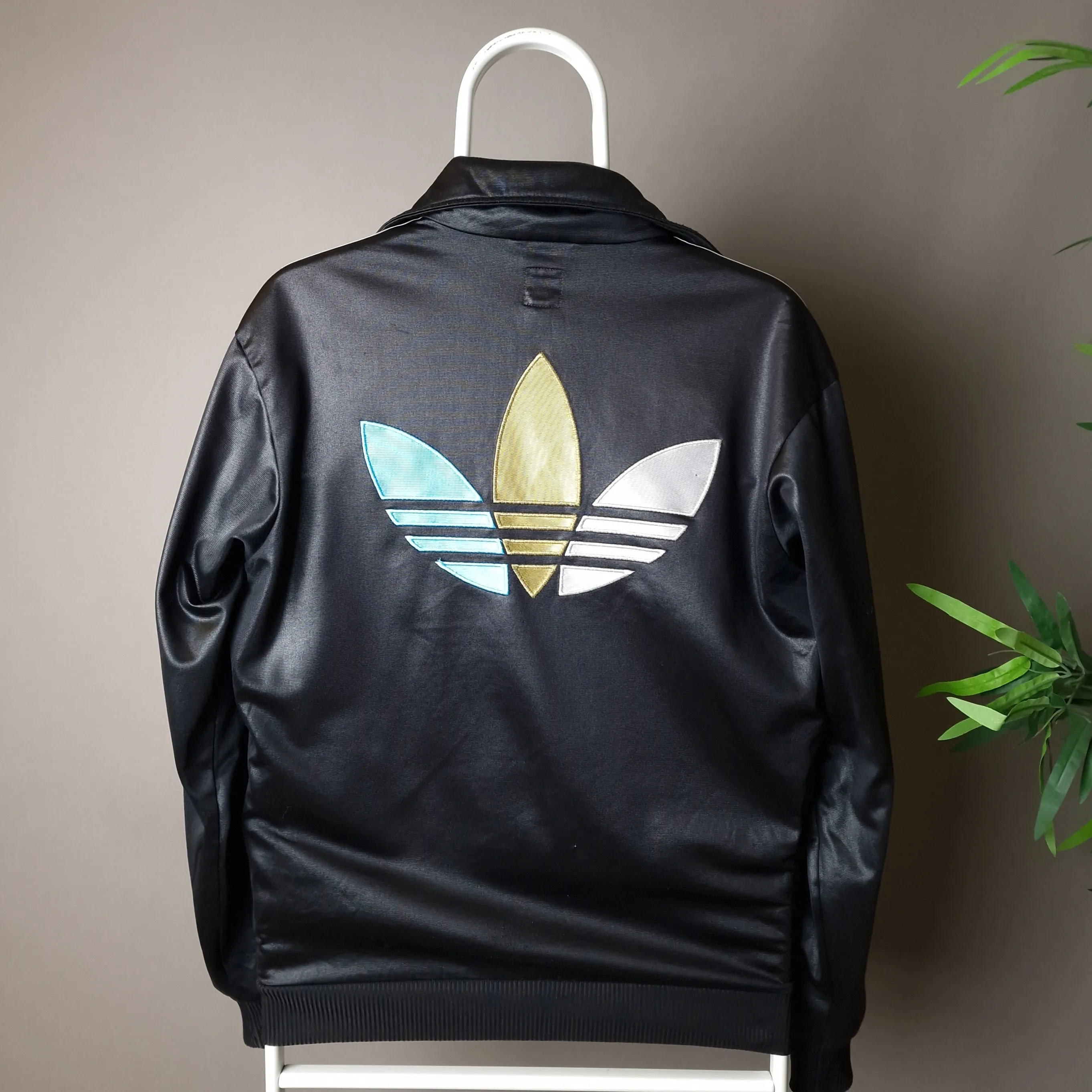 Vintage Adidas Chile 62 tack jacket in black - XS