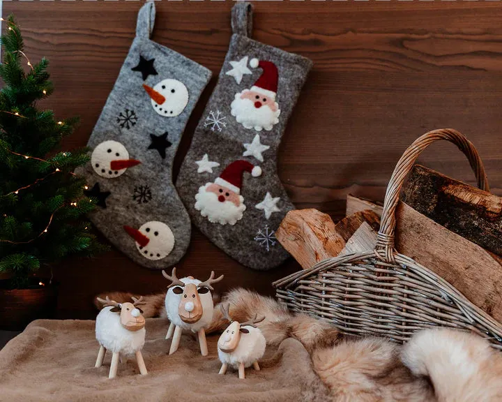 We Love Seasons - Small Fluffy Reindeer